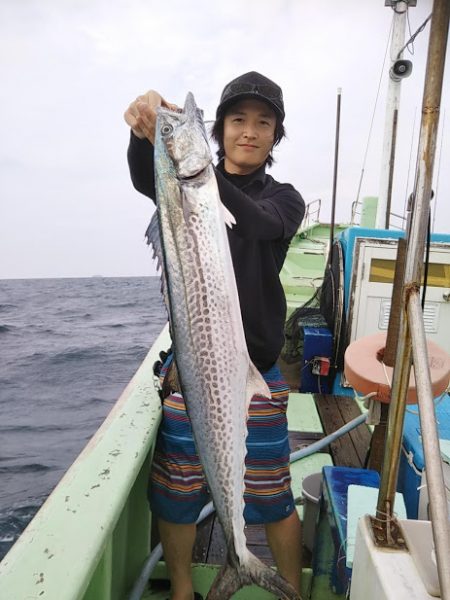 康仁丸・ジギング釣り果